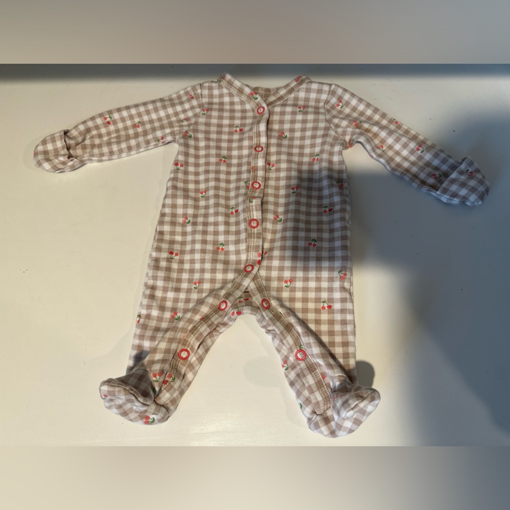 Carter’s Baby Girl Tan Gingham Pattern Cherry Print Footie Pajama Size Newborn